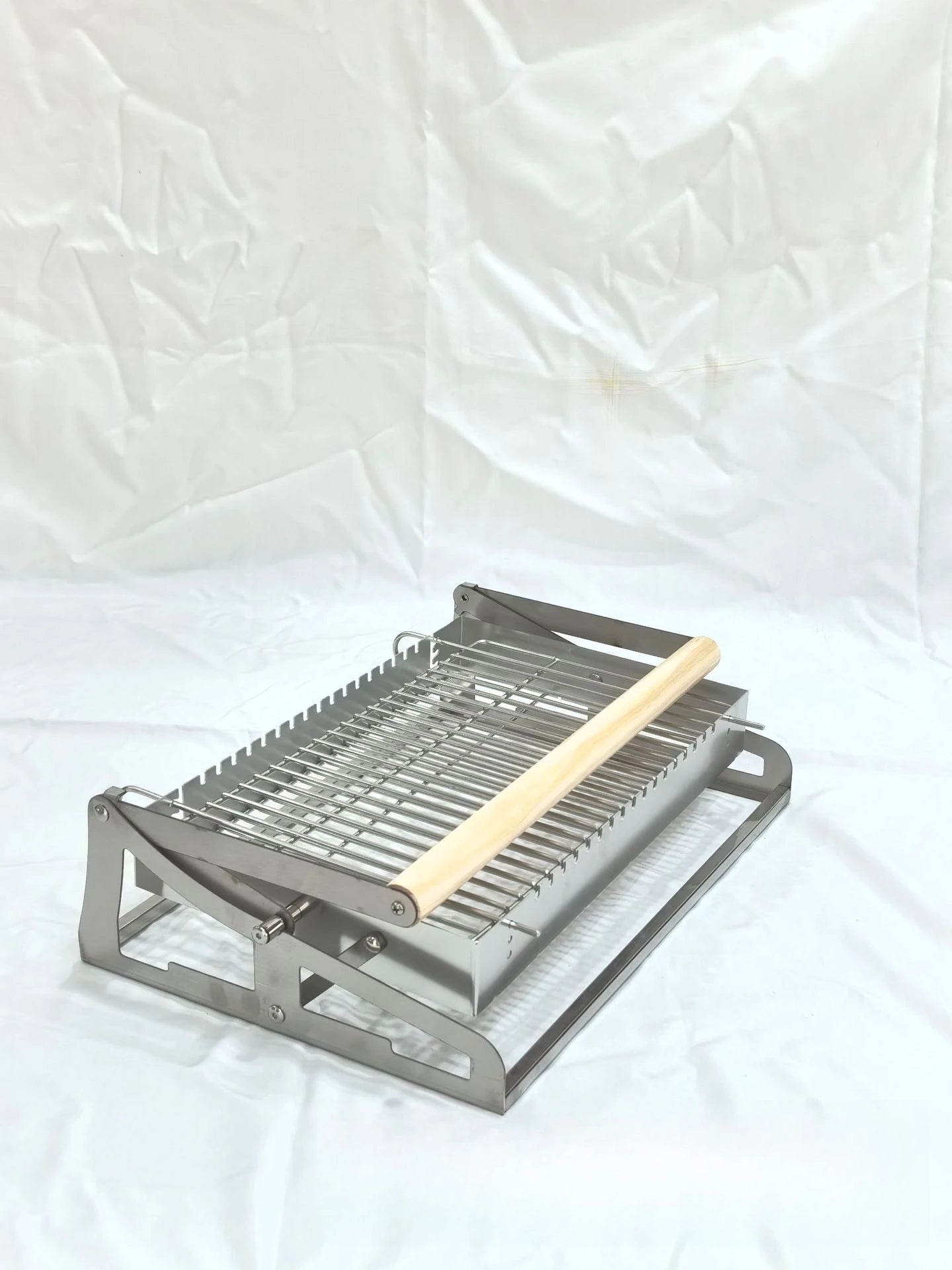 Portable Charcoal BBQ Grill Detachable Flip Outdoor Rotating Barbecue Rack