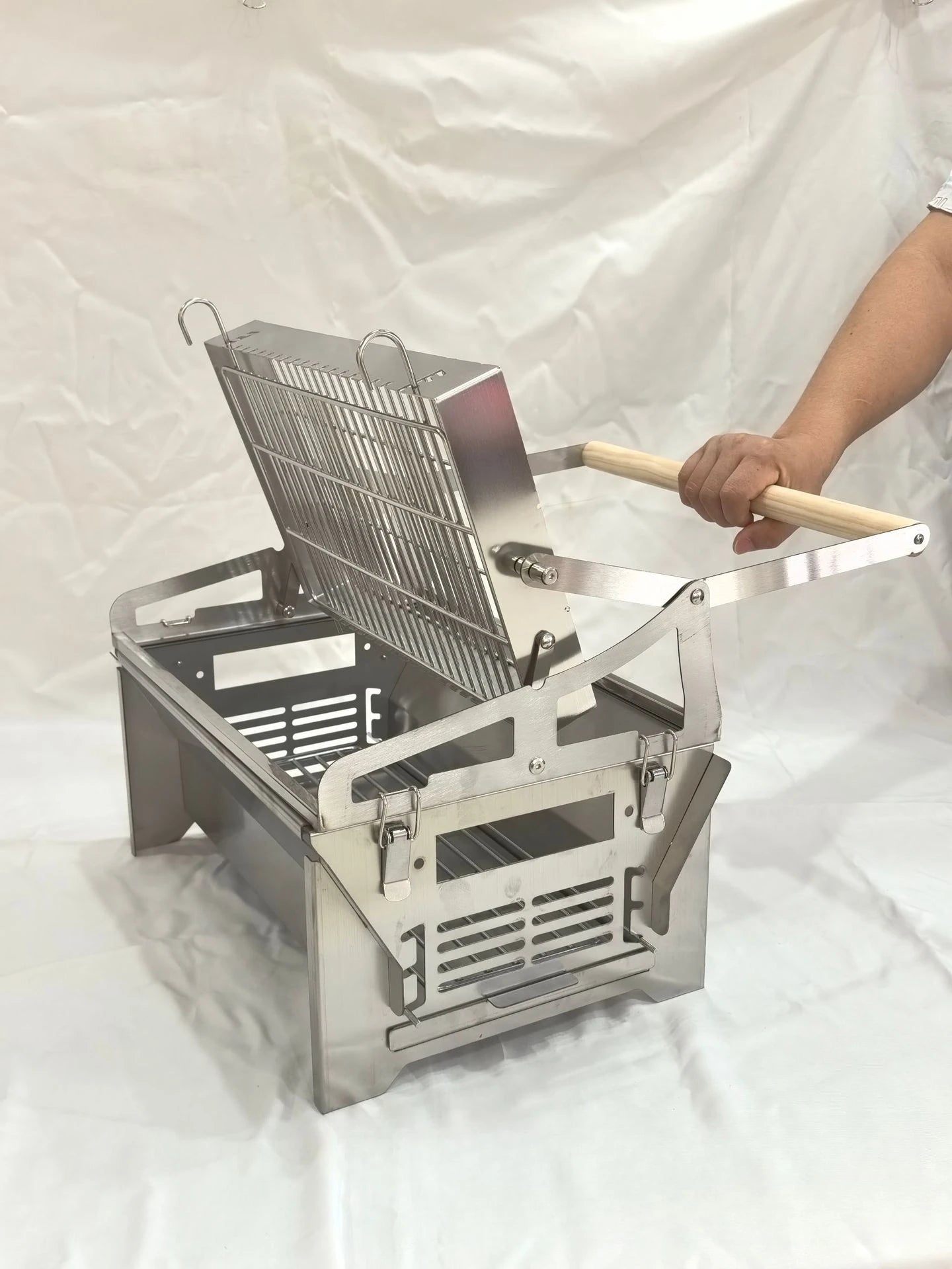 Portable Charcoal BBQ Grill Detachable Flip Outdoor Rotating Barbecue Rack