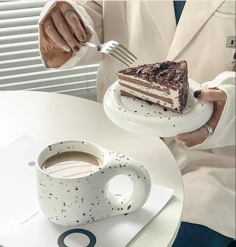 Nordic Modern Ceramic Coffee Cups and Plates Korean Ins Cute Trendy Chubby Cup Office Makron Color Spotted Texture Couple Cup