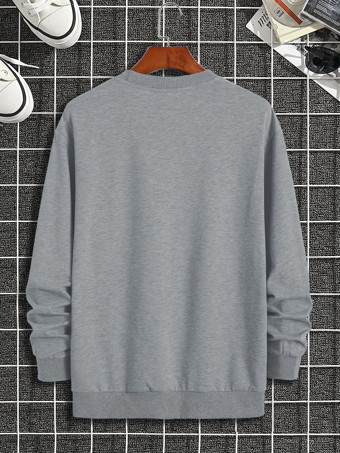Men's autumn and winter fashionable casual loose plus rose pattern printed fleece pullover round neck long sleeved sweatshirt