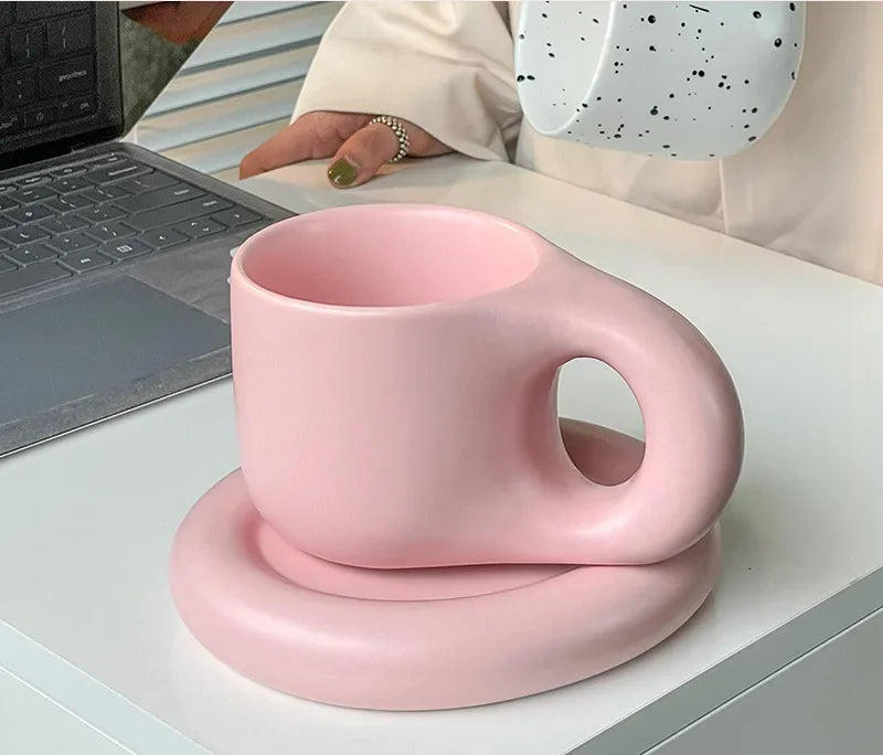 Nordic Modern Ceramic Coffee Cups and Plates Korean Ins Cute Trendy Chubby Cup Office Makron Color Spotted Texture Couple Cup
