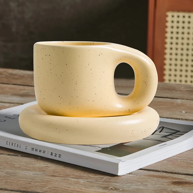 Nordic Modern Ceramic Coffee Cups and Plates Korean Ins Cute Trendy Chubby Cup Office Makron Color Spotted Texture Couple Cup