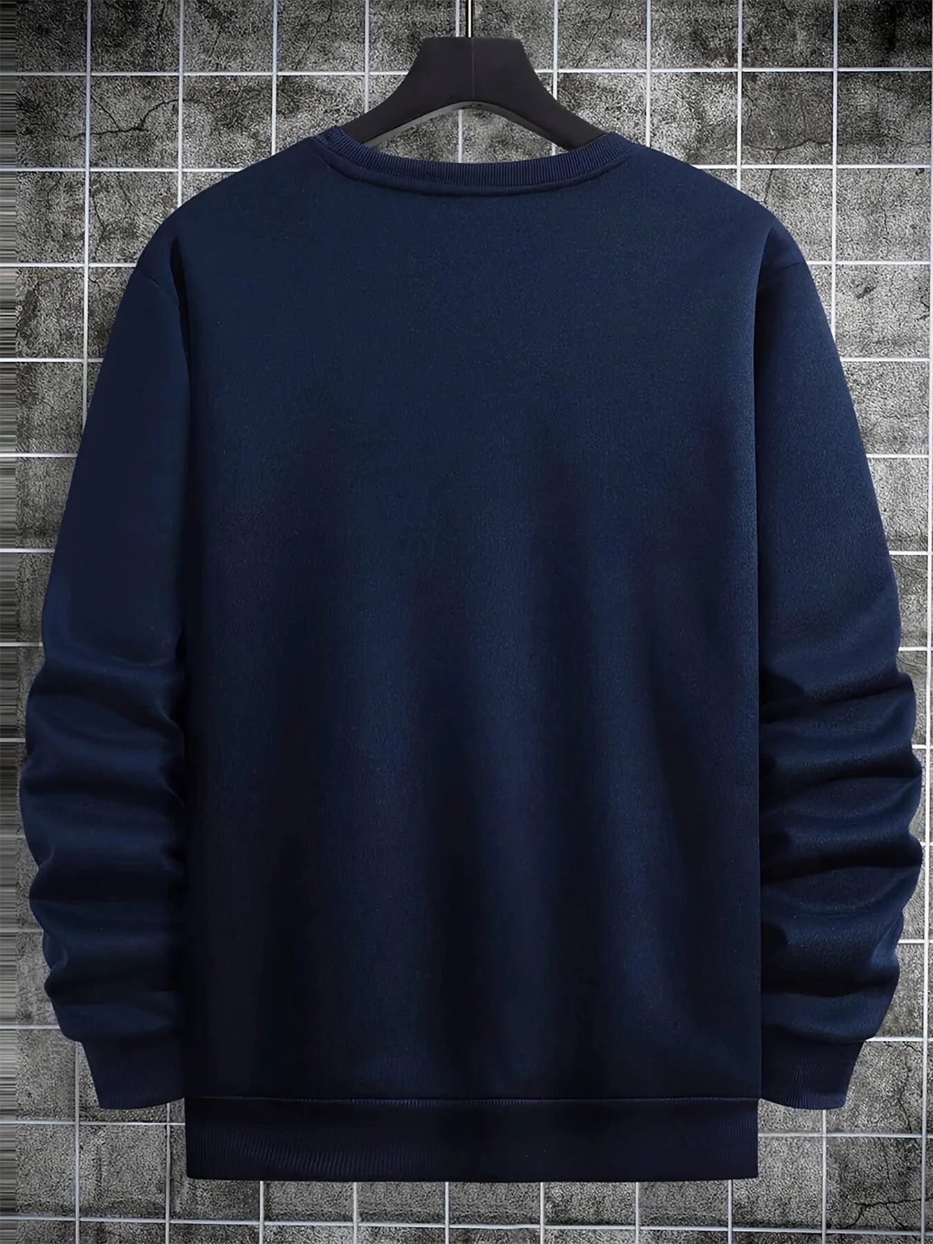 Men's autumn and winter fashionable casual loose angry chicken graphic printed long sleeved round neck sweatshirt